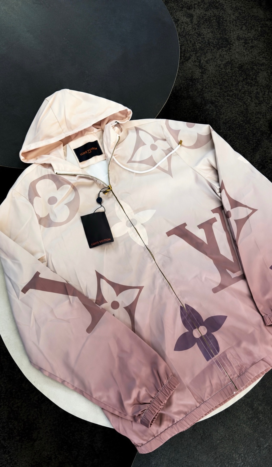 Lv jumper