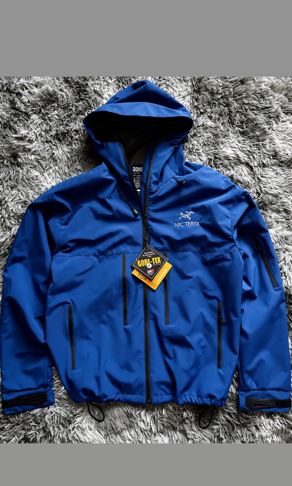 Arc windbreaker (2 of 2)