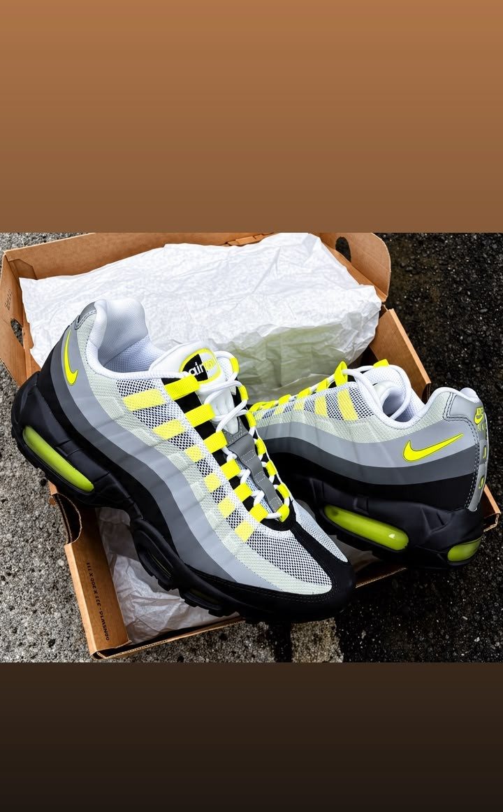 Air max 95s (4 of 7)