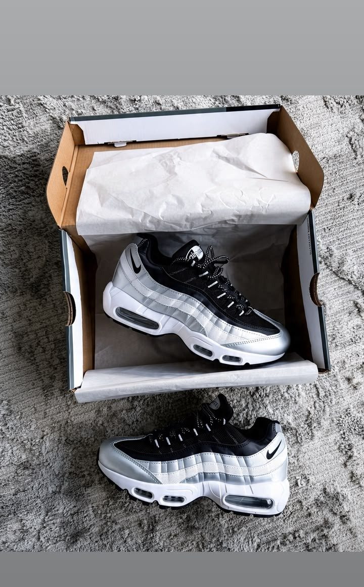 Air max 95s (7 of 7)