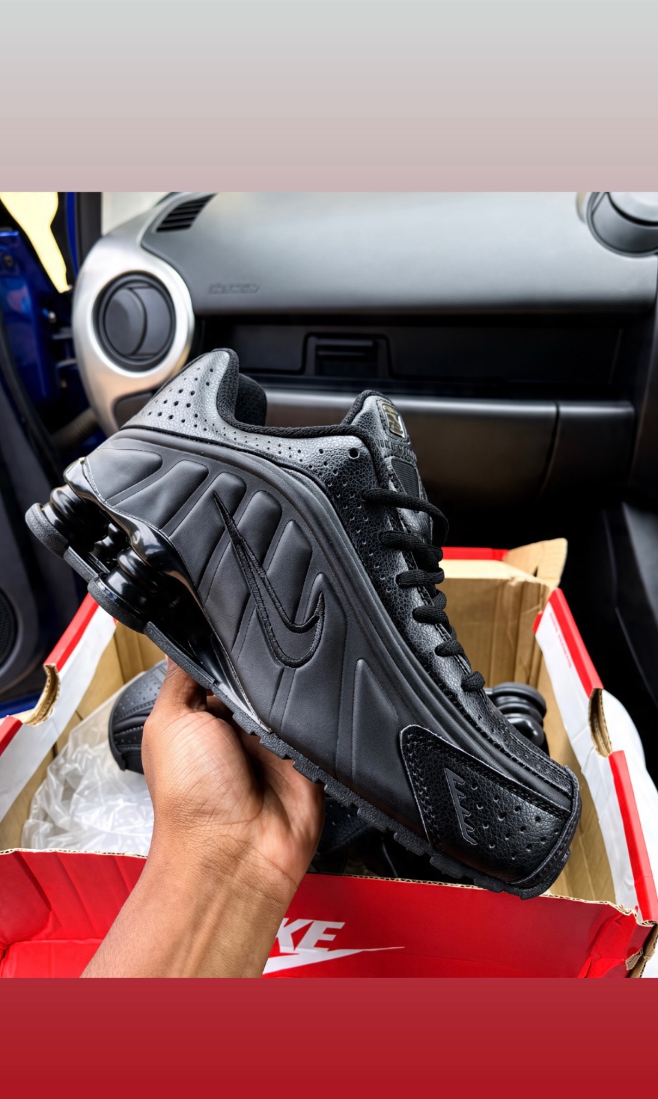 Nike Shox R4 (2 of 5)
