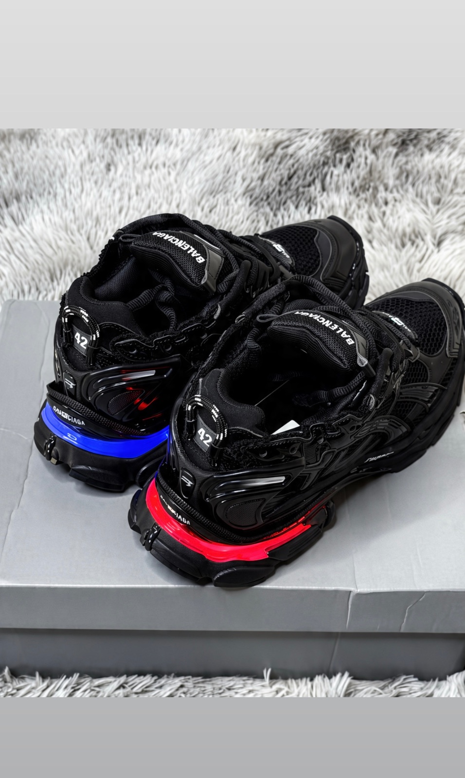 Balenciaga Runner (2 of 4)