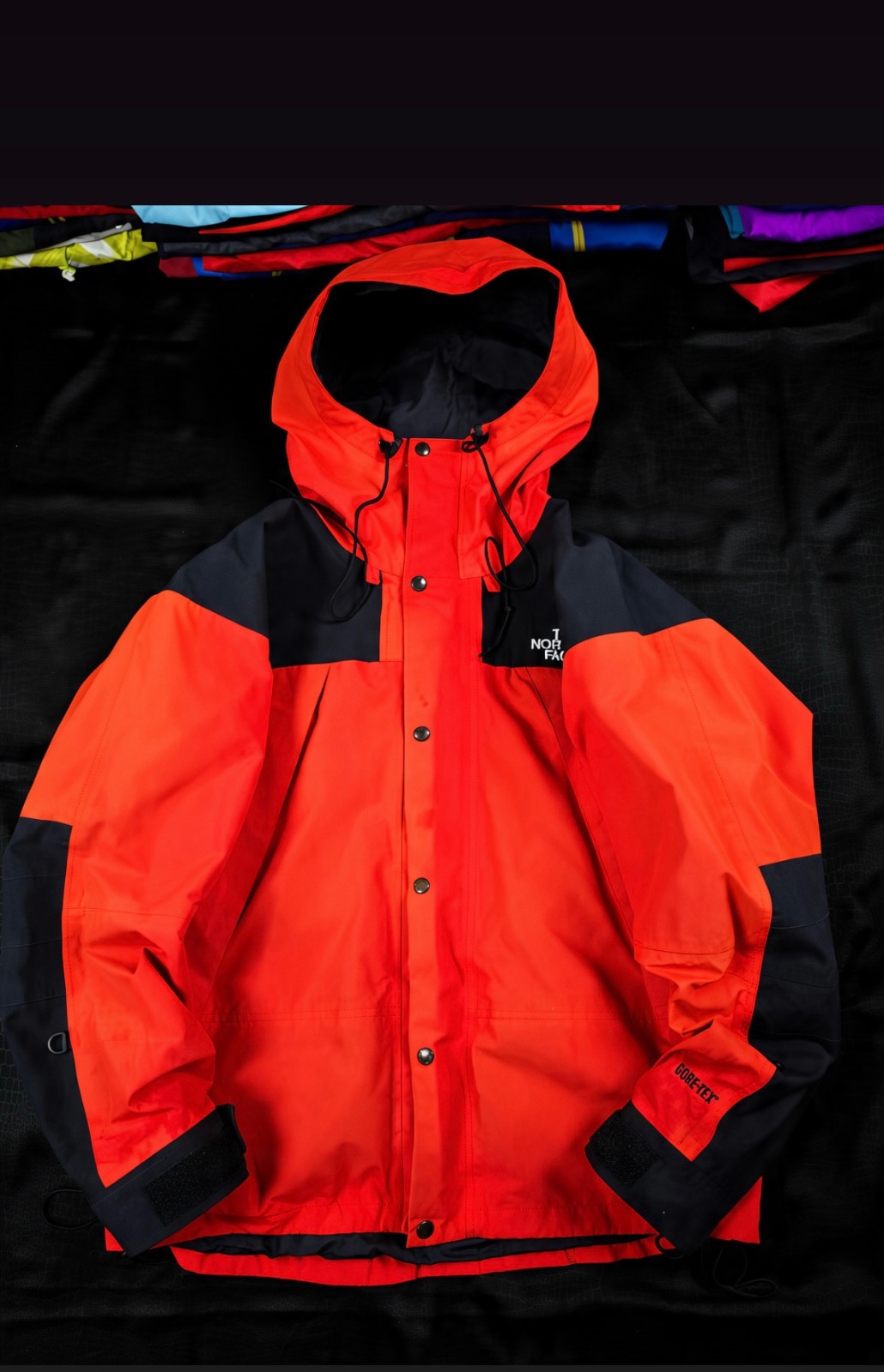 Northface windbreaker (3 of 3)