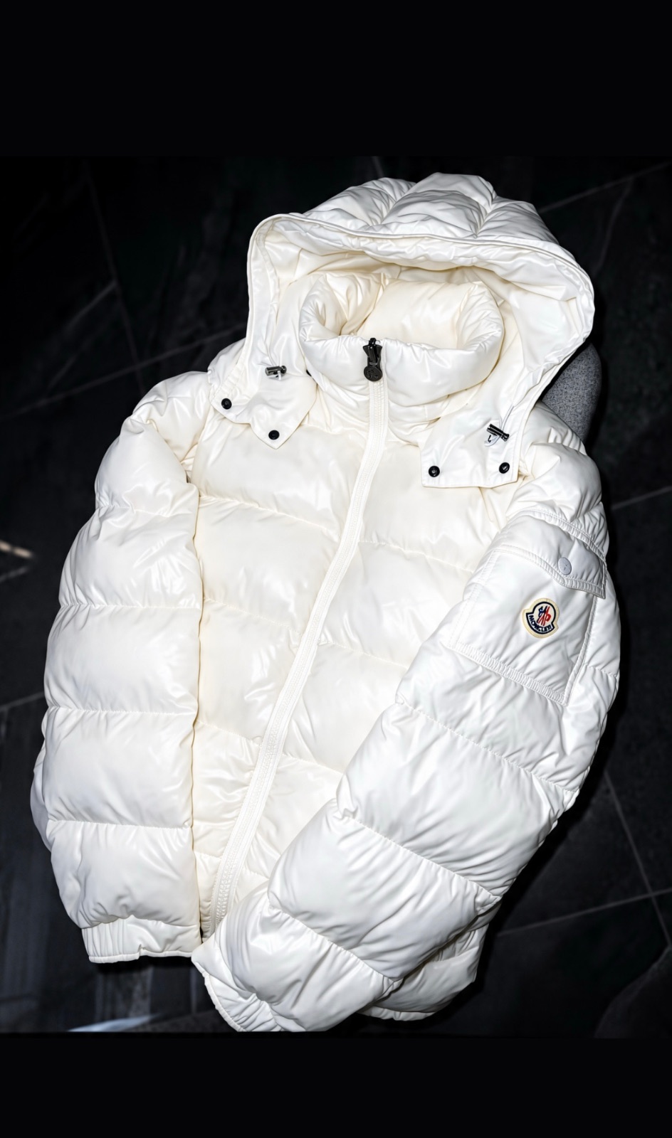 Moncler puffer jacket (4 of 5)